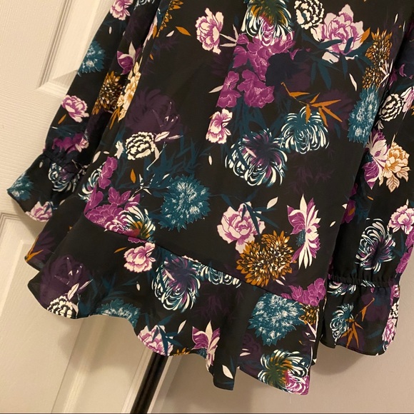 INC INTERNATIONAL CONCEPTS Ruffled Floral Blouse - Picture 3 of 7